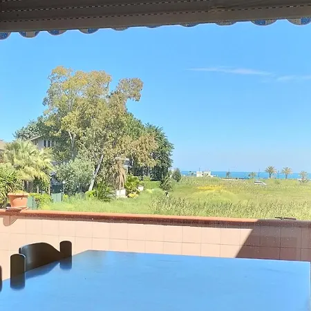 Lägenhet Sea View Villarosa Villa Rosa Di Martinsicuro